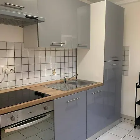 Appartement 5 *