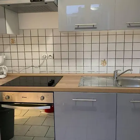 Appartement 5 *